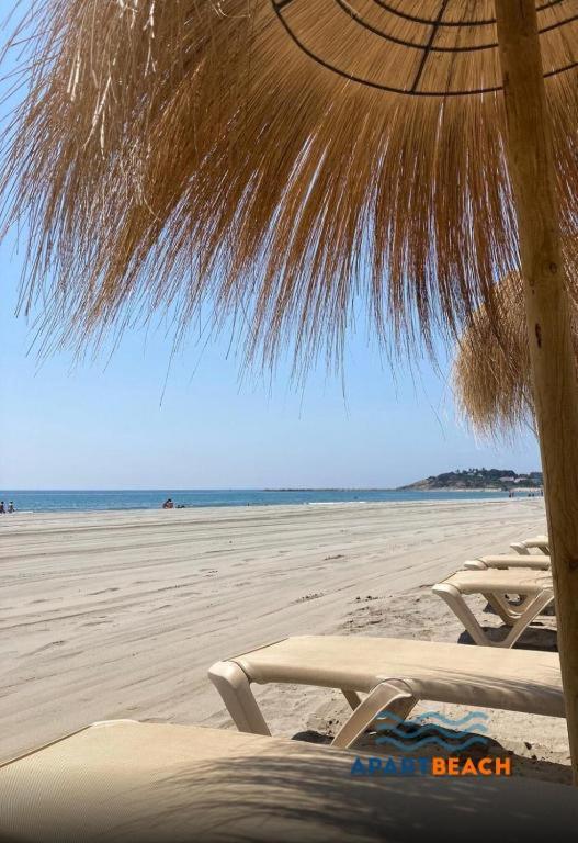 Apartbeach Los Juncos Residencial Piscinas Y Petanca La Pineda Exteriör bild